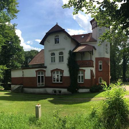 Villa Blumenthal Ludwigslust Exteriör bild